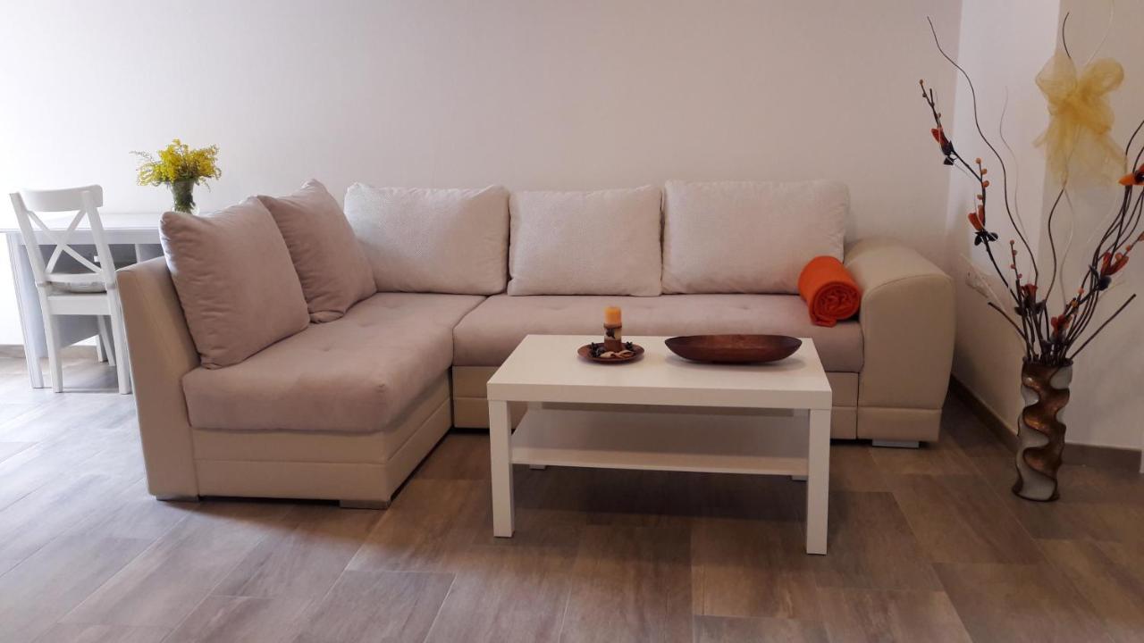 Apartment Nena Rakotule Buitenkant foto